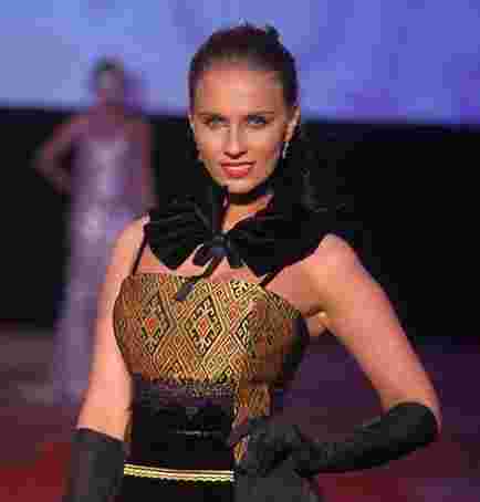 rochie Zestrea de Liliana Țuroiu