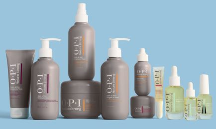OPI Nature Strong lansează o linie de îngrijire plus 8 nuanțe rezistente