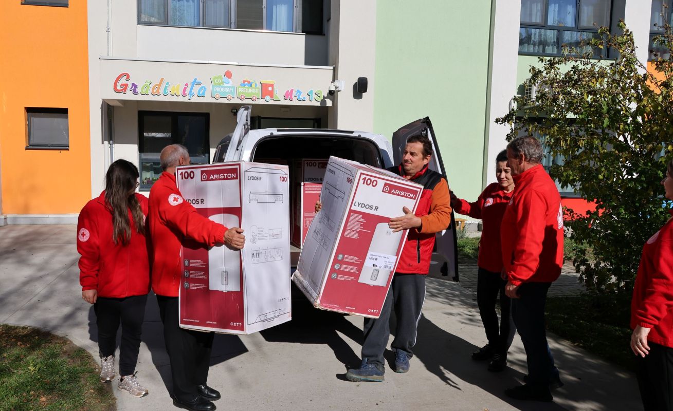 Ariston a donat anul acesta 380 de boilere prin Crucea Roșie