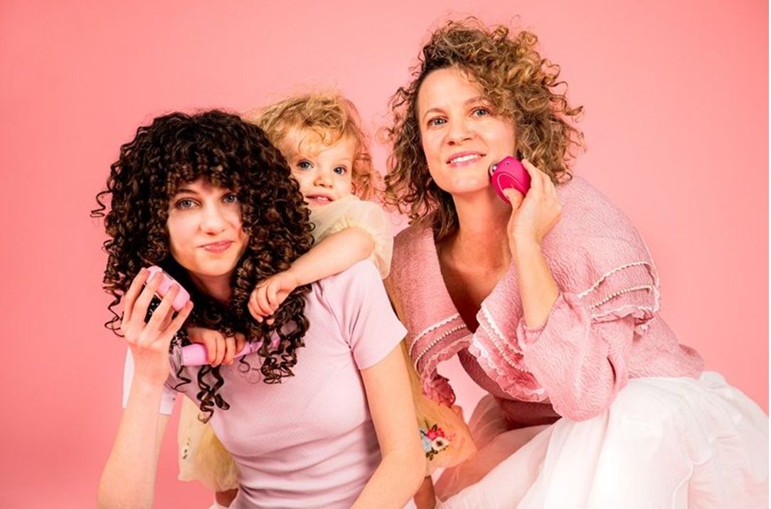 Cadoul perfect de Ziua Mamei, de la Foreo